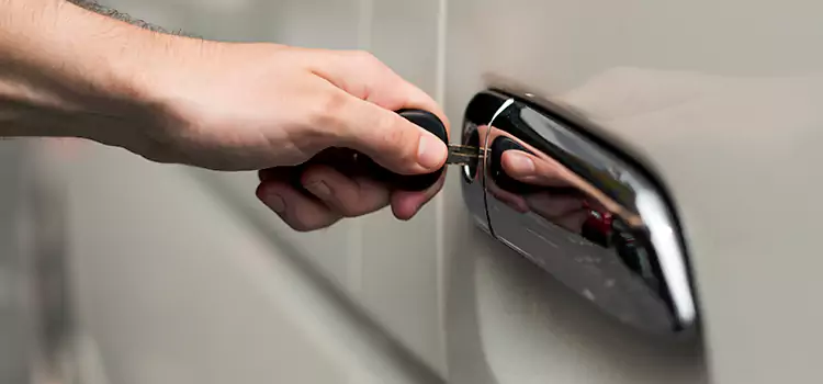 Why Choose Our Auto Locksmith Team in St. Louis Park, MN?